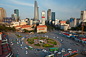 Ben-Thanh-Kreisverkehr und Bitexco-Finanzturm, Ho-Chi-Minh-Stadt (Saigon), Vietnam