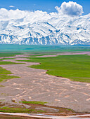 Alay-Tal und die Trans-Alay-Kette im Pamir-Gebirge. Zentralasien, Kirgisistan