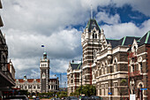 New Zealand, South Island, Otago, Dunedin, Railway Station and Dunedin High Courts building, Stuart Street