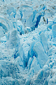 Perito-Moreno-Gletscher, Los Glaciares-Nationalpark, Provinz Santa Cruz, Argentinien. Gespeist vom Südpatagonischen Eisfeld, dem drittgrößten Süßwasservorkommen der Welt. Benannt nach dem Entdecker Francisco Moreno