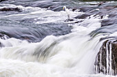 Brasilien, Iguazu-Wasserfälle. Landschaft mit Wasserfällen