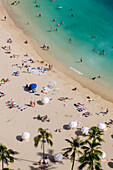 Waikiki Beach, Waikiki, Honolulu, Oahu, Hawaii.