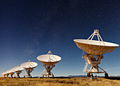 Karl G. Jansky, Very Large Array (VLA), Nationales Radioastronomie-Observatorium. 82 Fuß oder 25 Meter Durchmesser in den Ebenen von San Agustin, New Mexico, USA