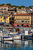 The Harbour at Cassis, Cassis, Bouches du Rhone, Provence-Alpes-Cote d'Azur, France, Western Europe