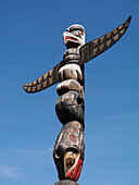 Totempfahl der Ureinwohner, Duncan, Vancouver Island, Britisch-Kolumbien, Kanada, Nordamerika