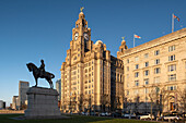Das Liver Building, Pier Head, Liverpool Waterfront, Liverpool, Merseyside, England, Vereinigtes Königreich, Europa