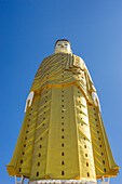 Stehender Buddha Maha Bodhi Ta Htaung, einer der größten stehenden Buddhas der Welt, Monywa, Myanmar (Birma), Asien