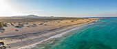 Luftaufnahme des Strandes und des Atlantiks, Naturpark Corralejo, Fuerteventura, Kanarische Inseln, Spanien, Atlantik, Europa