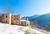 Abandoned hamlet, Ceregate, Staffora Valley, Oltrepo Pavese, province of Pavia, Apennines, Lombardy, Italy