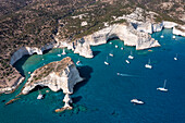 Luftaufnahme von Kleftiko (Plaka, Insel Milos, Kykladeninseln, Griechenland, Europa)