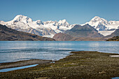 Cordillera Darwin, in Ainsworth Bay, PN Alberto de Agostini, Tierra del Fuego, Patagonia, Chile
