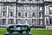 `Reclining Connected Form´ sculpture by Henry Moore, Library Square, in Trinity College, Dublin, Ireland