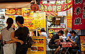 Chinesisches Restaurant in der Ameyoko-Marktstraße.Tokio, Japan, Asien