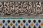 Detail, gefliest, Medersa oder Madrasa el-Attarine, Medina, Fez el Bali, Fez, Marokko