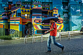 Avenida Ayacucho, Straße 49 b, Straßenkunst, Wandmalerei, Graffiti, in Straße 49, Medellín, Kolumbien