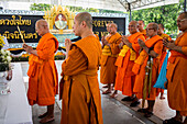 Monks, religious ceremony, in Wat Arun (Temple of Dawn), also called Wat Bangmakok Noek, Bangkok, Thailand