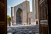 Ulugbek Medressa, Registan, Samarkand, Uzbekistan