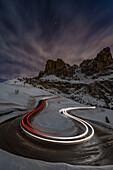 Car trails at Gardena Pass, Dolomites, South Tyrol, Bolzano Province, Italy, Europe
