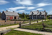 Chiasson Farm und Haus aus dem Jahr 192o, historisches akadisches Dorf, Bertrand, New Brunswick, Kanada, Nordamerika