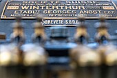 Herstellerschild, Motor Winterthur, Lebendes Museum der Energie, Rai, Orne, Normandie, Frankreich