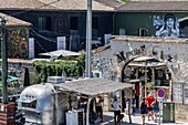 Lez Markt, trendiger und künstlerischer Markt mit Food Trucks, montpellier, herault, occitanie, frankreich