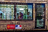 Straßenbahnhaltestelle, place de la comedie, montpellier, herault, okzitanien, frankreich