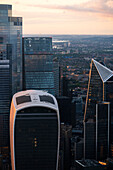 Hoher Blick auf die Stadt London. London, Vereinigtes Königreich