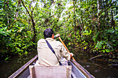 Einbaumfahrt in den Amazonas-Regenwald, Coca, Ecuador, Südamerika