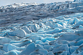 Das zerklüftete Gesicht des Grey-Gletschers am Lago Grey im Torres del Paine-Nationalpark, einem UNESCO-Biosphärenreservat in Chile in der Region Patagonien in Südamerika.