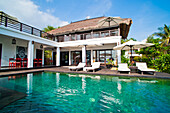 Luxury Accommodation on Gili Trawangan, Gili Isles, Indonesia. With Gili Trawangan being the largest and most touristy of the three islands off the north-west of Lombok, known as the Gili Isles, there is a wealth of accommodation to suit every budget; from £8-150/night. Gili Trawangan, or Gili T as all visiting tourists come to know it, is the place to stay if you're after some nightlife as Gili Meno and Gili Air are much much...much quieter! Having said this, Gili Trawangan can be walked around in a couple of hours, and some quiet deserted beaches can be found on the far side of the island. A