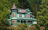 Shelton-McMurphey-Johnson House, ein historisches Haus aus dem Jahr 1888, das heute als Museum geöffnet ist; Skinner Butte Park, Eugene, Oregon.