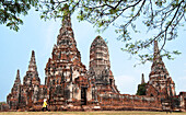 Wat Chaiwatthanaram Buddhist temple ruins in Ayutthaya, Thailand.