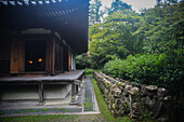 Buddhistischer Tempel Otagi Nenbutsu-ji im Stadtviertel Arashiyama in Kyoto, Japan