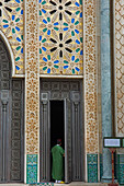 Reiseleiter in der Hassan-Ii-Moschee