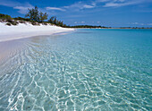 Clear Waters At Paradise Island