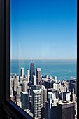 Blick auf das Stadtbild von der Aussichtsplattform des Sears Tower, erhöhte Ansicht