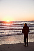 Silhouette einer Person am Strand von Bradenton