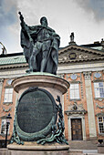 Statue von Gustaf Eriksson Vasa vor dem Haus des Adels; Stockholm, Schweden.