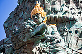 Garuda Wisnu Kencana-Statue im Garuda Wisnu Kencana-Kulturpark; Bali, Indonesien.