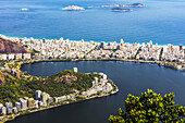 A view of the Rodrigo de Freitas Lagoon and coast of Rio de Janeiro, a UNESO world heritage site; Rio de Janeiro, Rio de Janeiro, Brazil