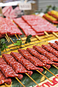 Wagyu-Rindfleisch auf dem Markt; Tokio, Kanto, Japan