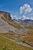 Blick von der Hochalpenstra?e (Hochalpenstraße) bei der Kaiser-Franz-Josefs-H?he in die alpine Bergwelt; K?rnten (Kärnten), Österreich