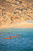 Kajakfahrer in der Santa-Maria-Bucht in der Nähe von San Jose Del Cabo im Gebiet Los Cabos; Baja California Sur Mexiko