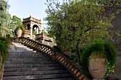 Öffentliche Gartentreppe, Taormina, Sizilien, Italien