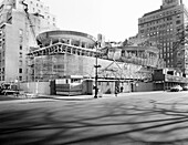 Guggenheim Museum im Bau, Fifth Avenue zwischen 88th und 89th Street, New York City, New York, USA, Sammlung Gottscho-Schleisner, November 1957