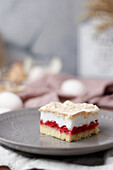 Redcurrant meringue pie