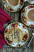 Chocolate-nut cookies with tea