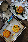 Crispy rice patty with spinach