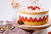 Strawberry crem cheese cake