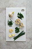 Chopping options for garlic and spring onions